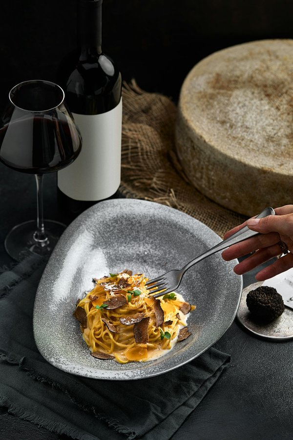 Vin Primeur 2022 : comparatif avec le vin traditionnel